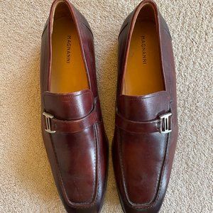 Maganani Leather Loafers - Excellent condition. Size 10.5